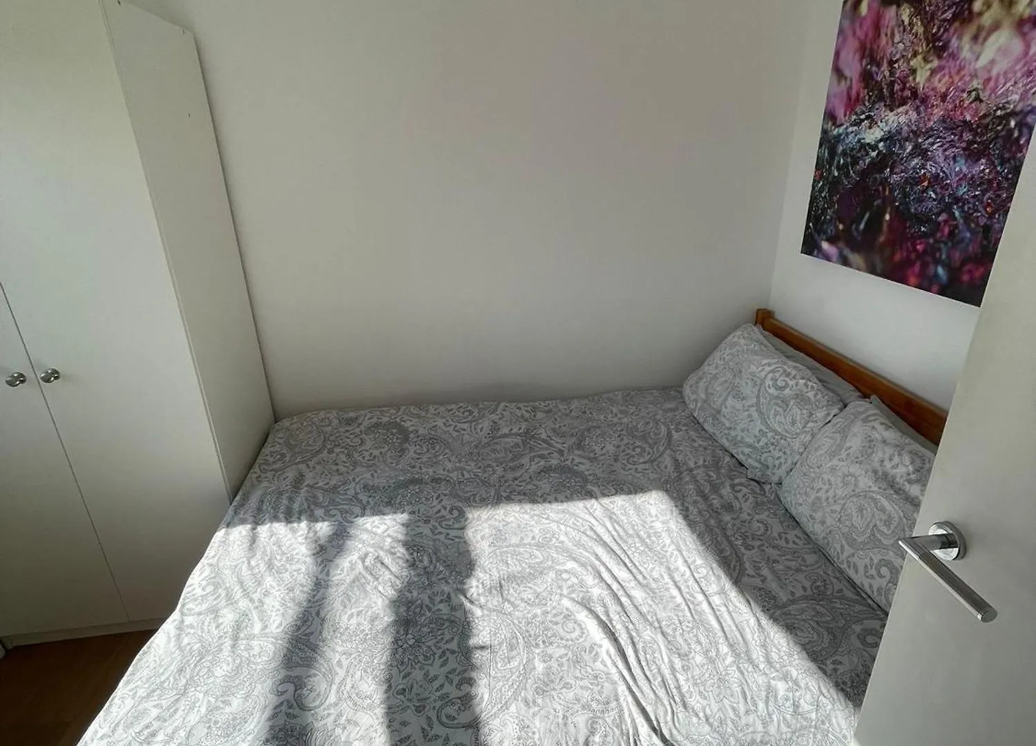 Self Contained One Bedroom Flat In The Heart Of Brighton, Close To The Beach